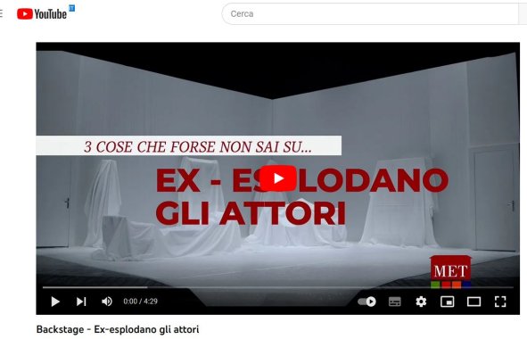 Ex - esplodano gli attori